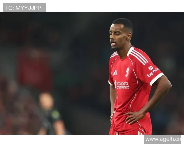 伊萨克在利物浦表现不佳触球射门数据显著下降对比纽卡分析