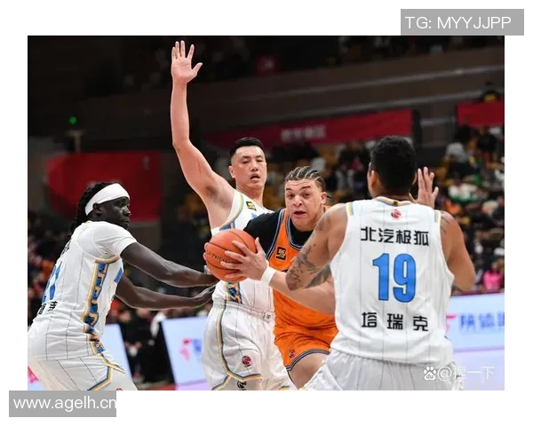 CBA常规赛第12轮最佳阵容揭晓王哲林威尔逊等明星球员表现出色引关注