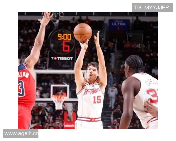 火箭队在争抢回合数的潮流中独辟蹊径依靠进攻篮板提升顶级进攻效率